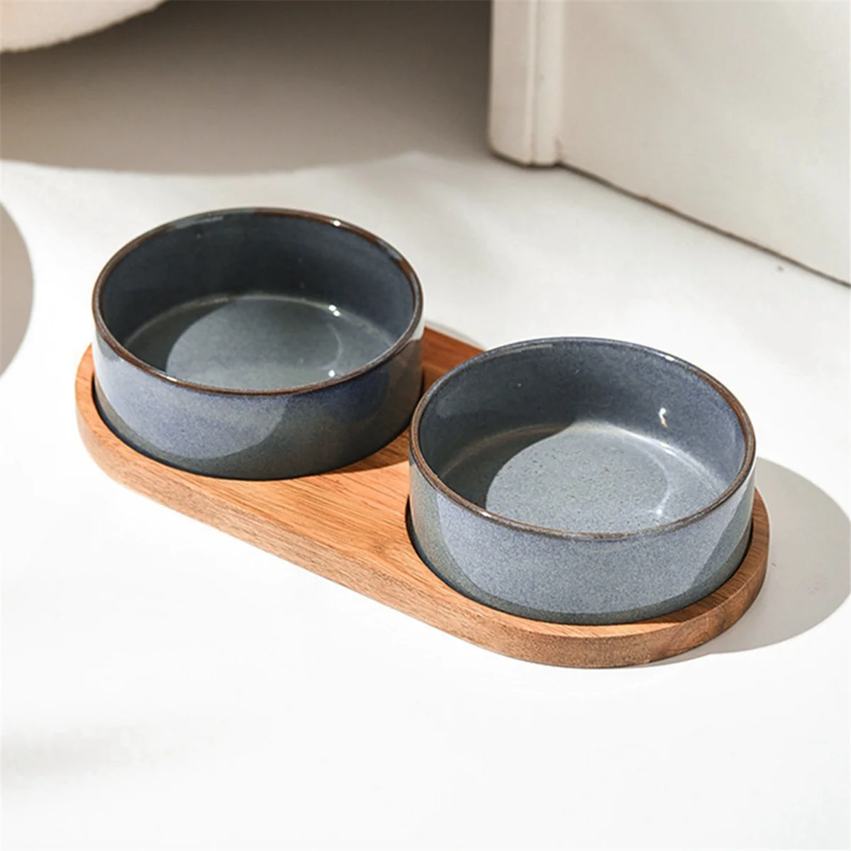 High Quality Ceramic Pet Bowls with Wooden Protective Collar